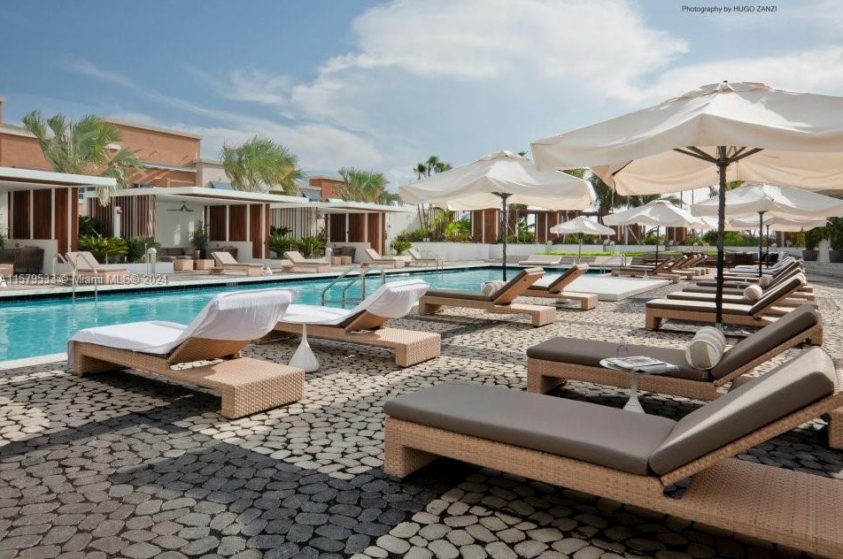 2020 Bayshore Dr, Miami FL 33137-5153 exterior