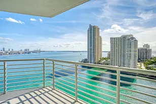 325 NE Biscayne Blvd, Miami, FL 33131 - Photo 17