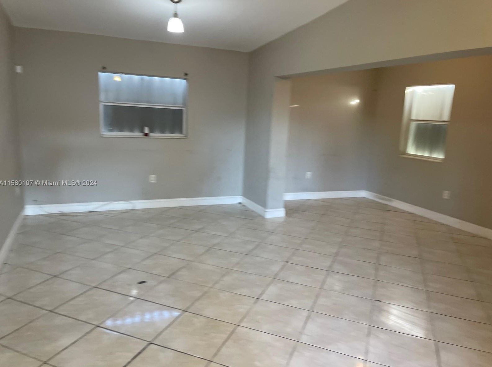 11011 224 St, Miami FL 33170-4848 exterior