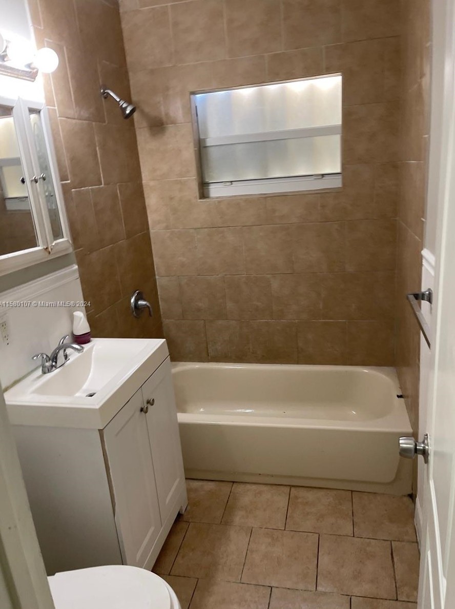 11011 224 St, Miami FL 33170-4848 exterior