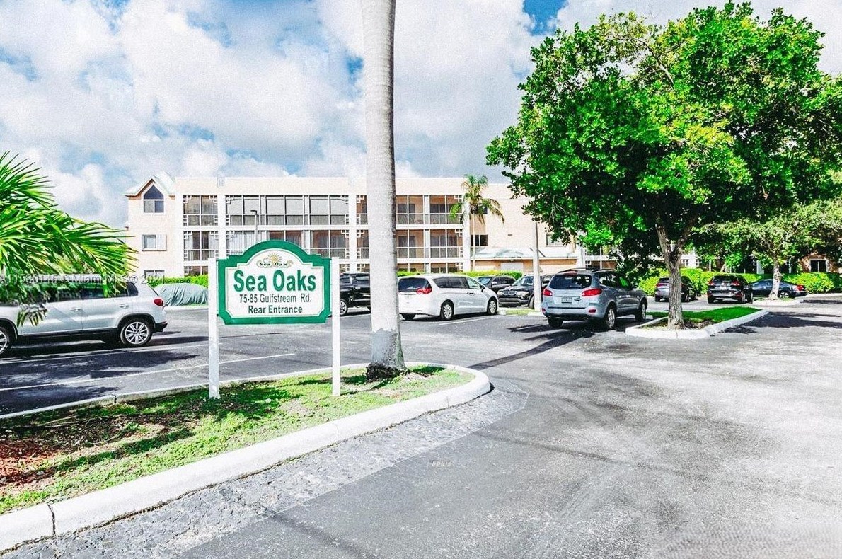 85 Gulfstream Rd, Dania Beach FL  33004-3411 exterior