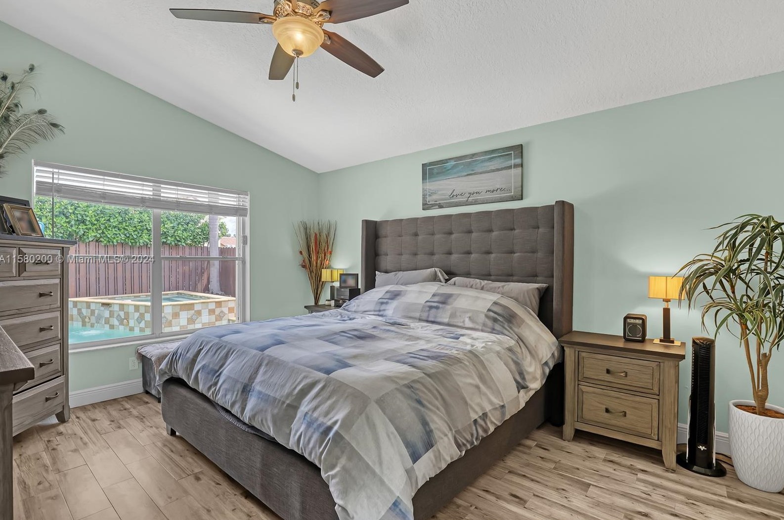 147 Stonebriar Blvd, Jupiter FL 33458-8152 exterior