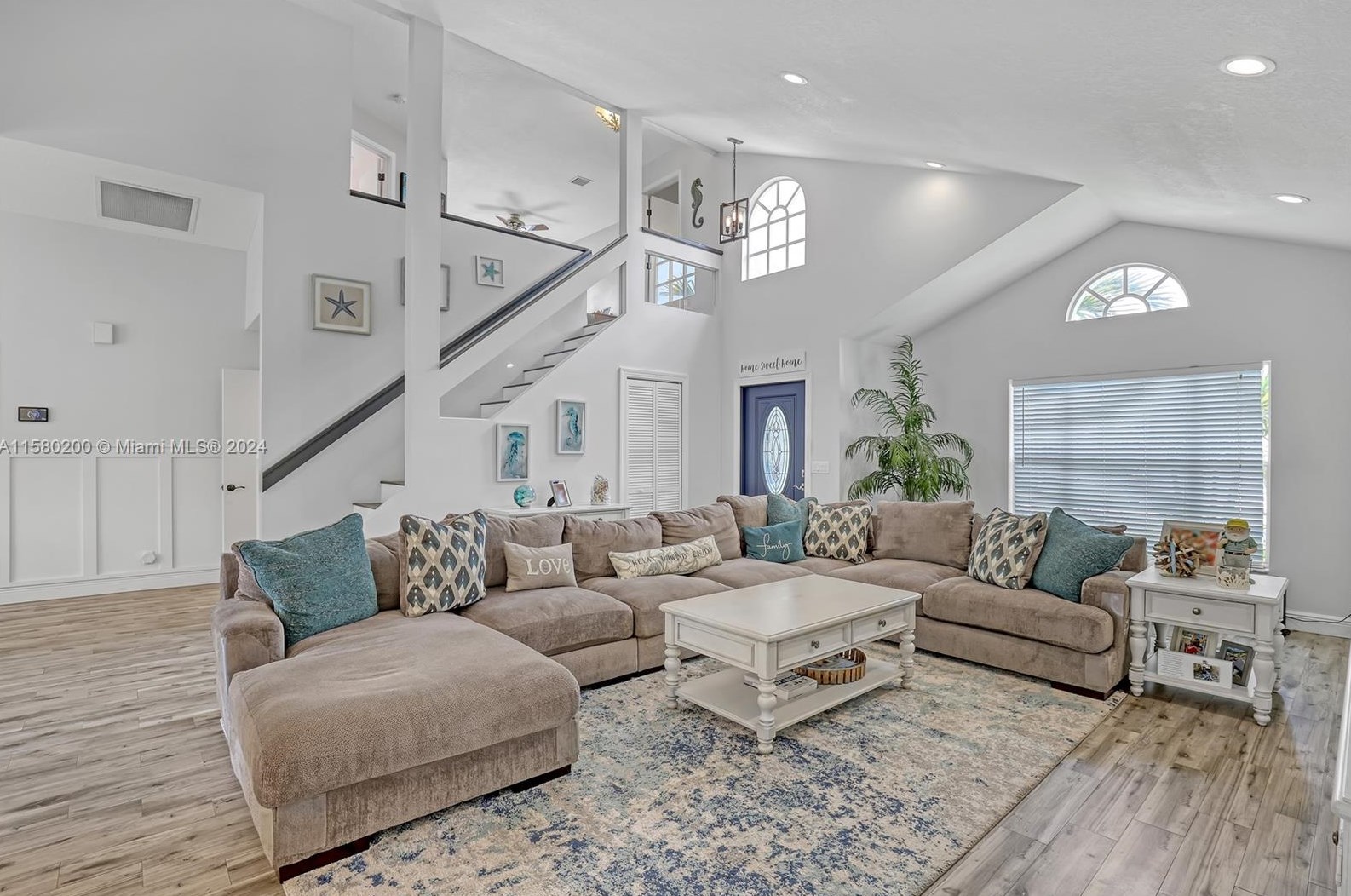 147 Stonebriar Blvd, Jupiter FL 33458-8152 exterior