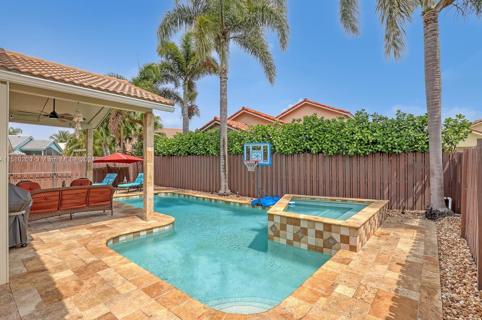 147 Stonebriar Blvd, Jupiter FL 33458-8152 exterior