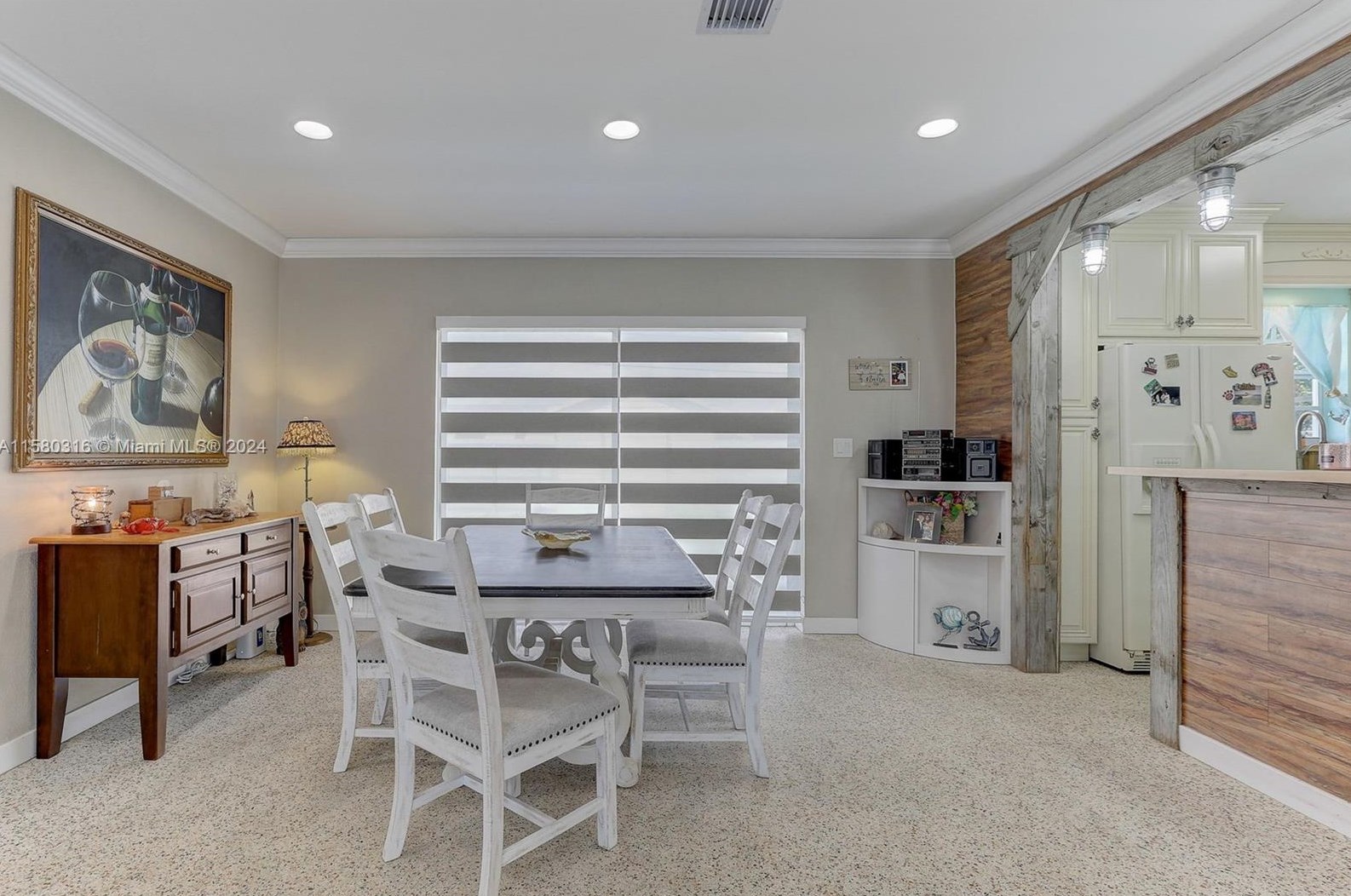 4660 8th Ct, Hialeah FL  33012-3512 exterior