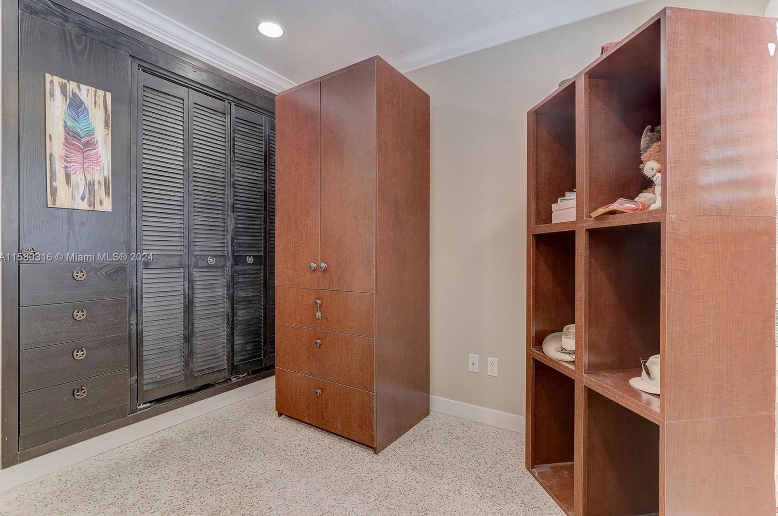 4660 8th Ct, Hialeah FL  33012-3512 exterior