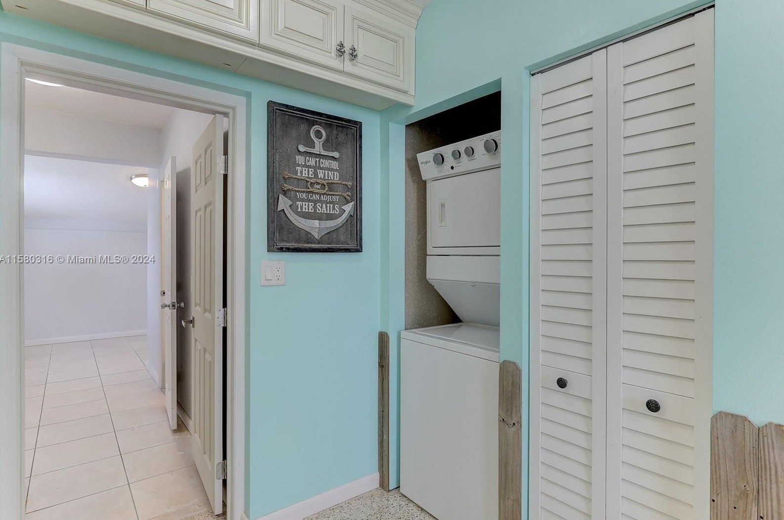 4660 8th Ct, Hialeah FL  33012-3512 exterior