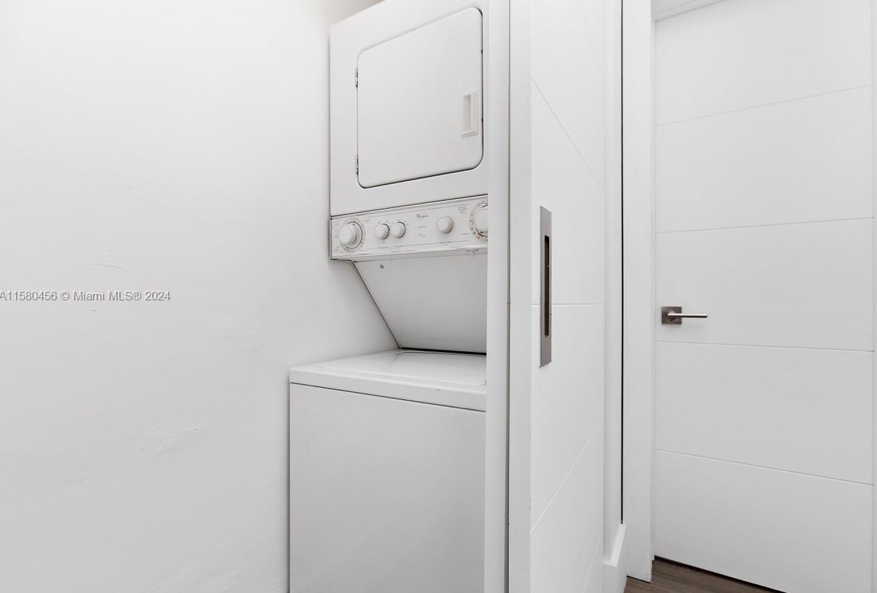 1234 Euclid Ave, Miami FL 33139-4413 exterior