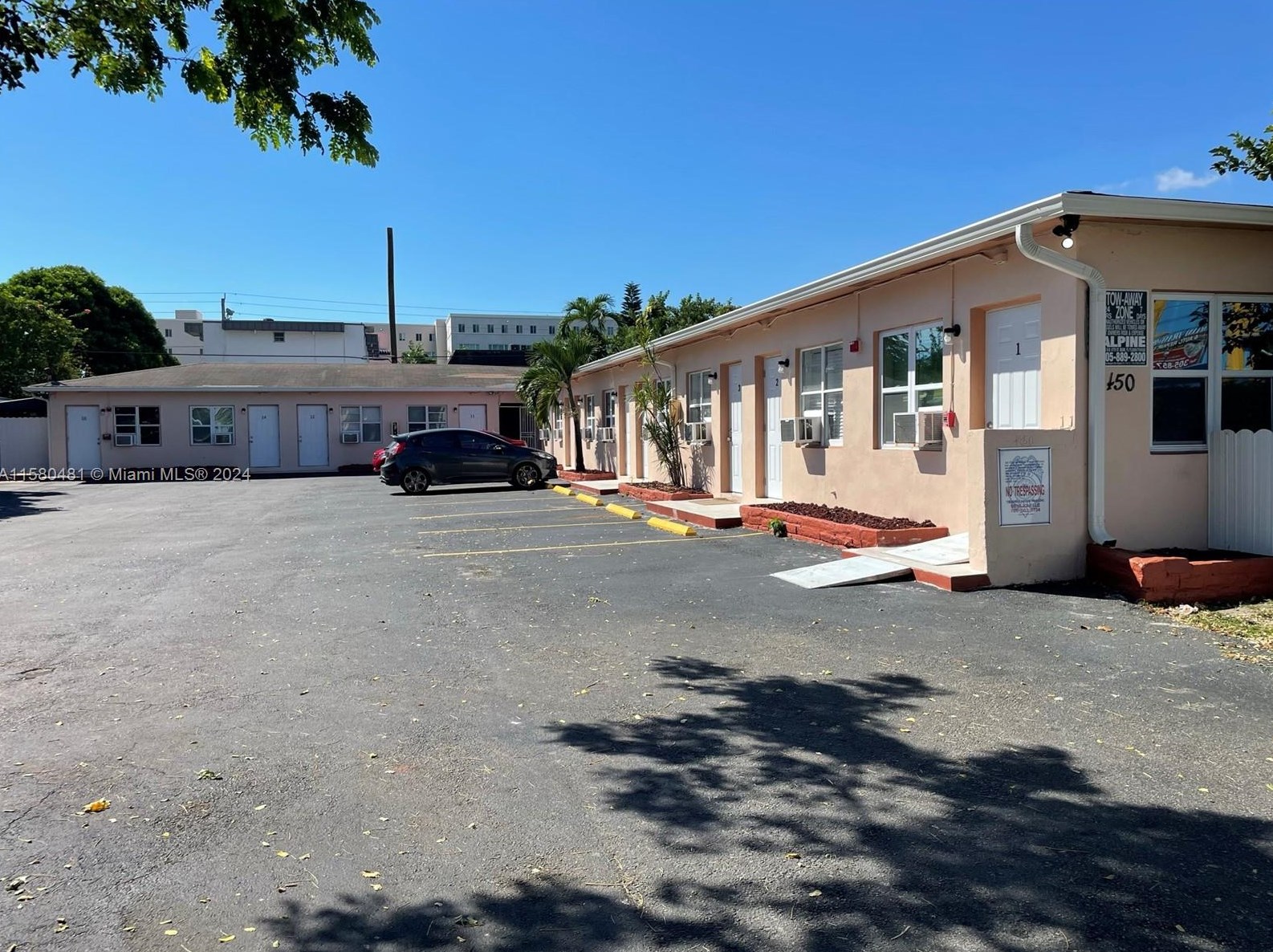 1450 6th St, Miami FL 33135-3809 exterior