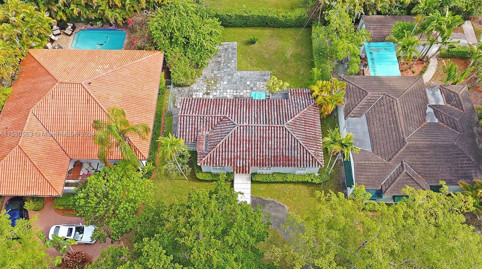 505 Zamora Ave, Miami FL 33134-4047 exterior