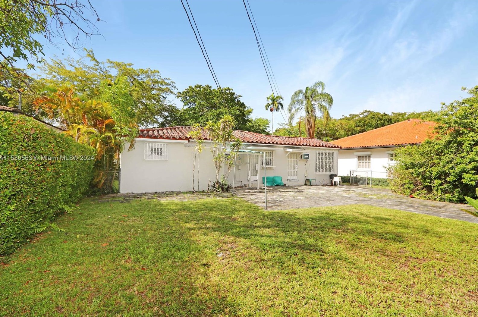 505 Zamora Ave, Miami FL 33134-4047 exterior