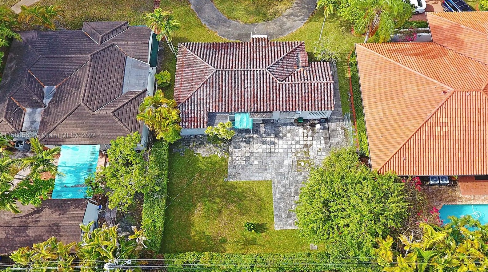 505 Zamora Ave, Miami FL 33134-4047 exterior