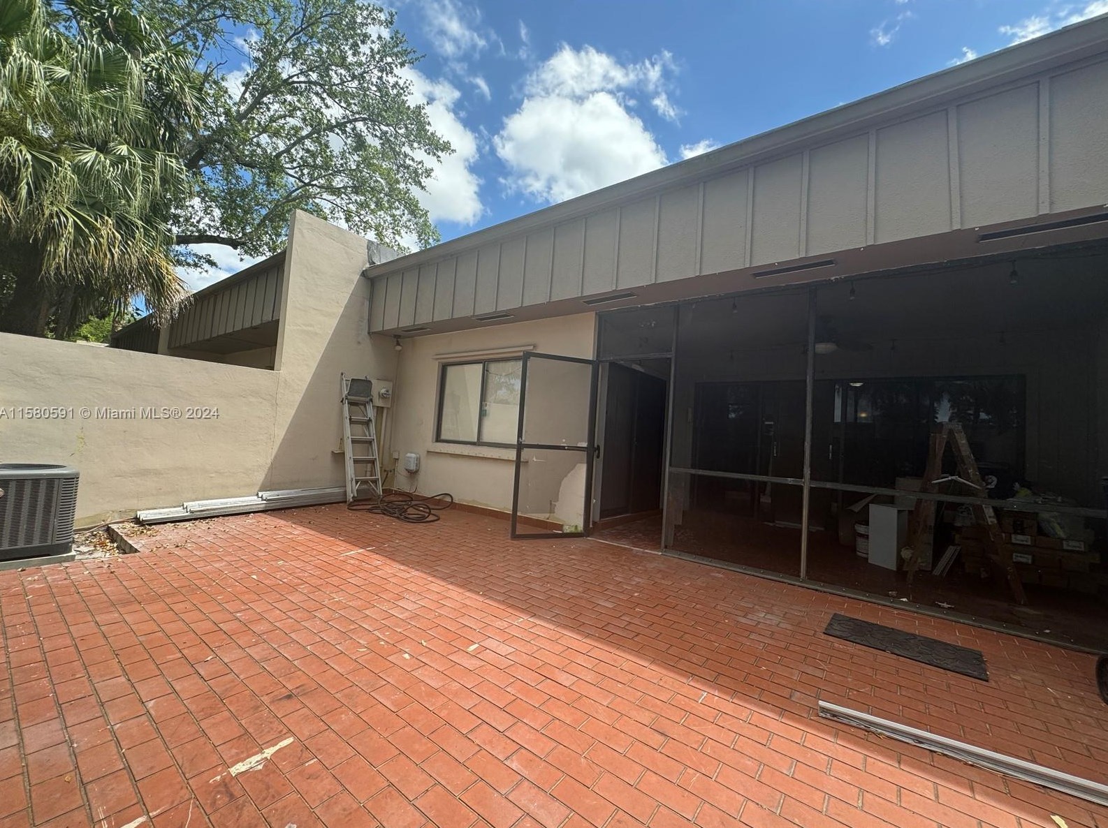 7378 105th Pl, Miami FL  33173-2972 exterior