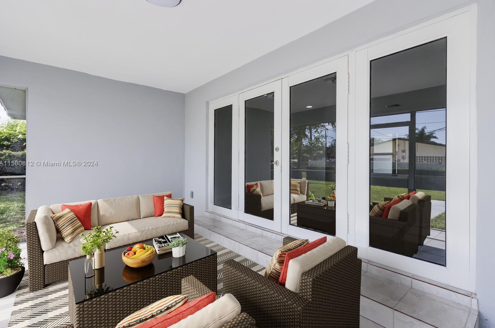 221 46th Ave, Hollywood FL 33023-5540 exterior