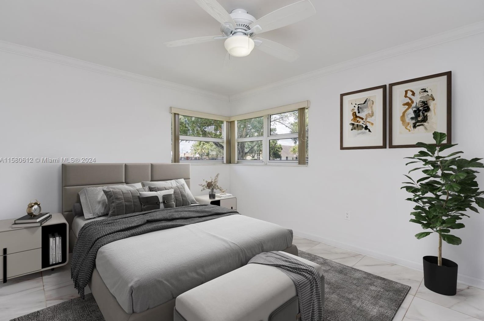 221 46th Ave, Hollywood FL 33023-5540 exterior