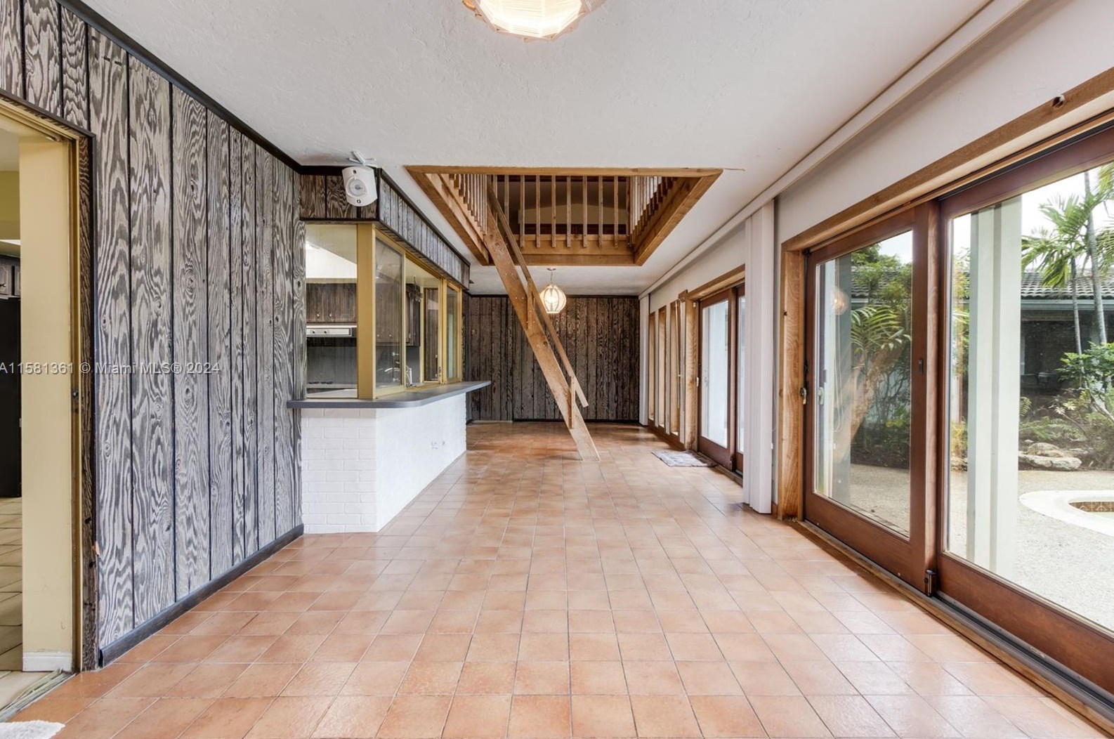 2131 53 Ave, Hollywood FL 33021-2336 exterior