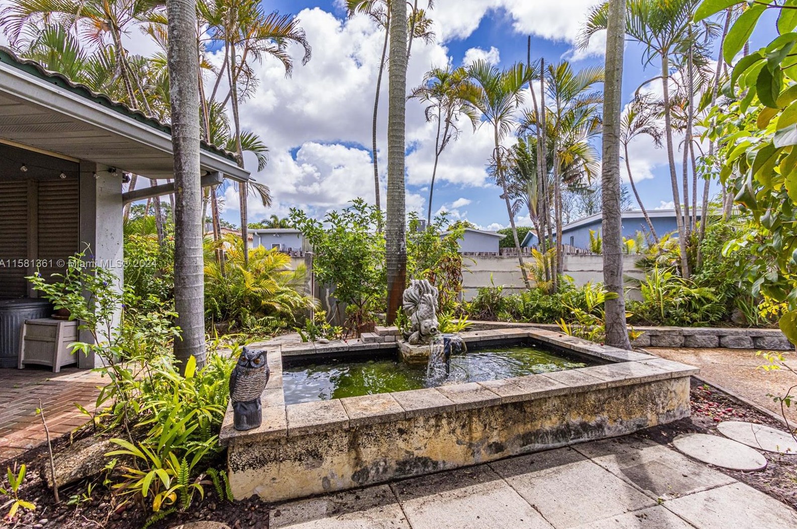 2131 53 Ave, Hollywood FL 33021-2336 exterior