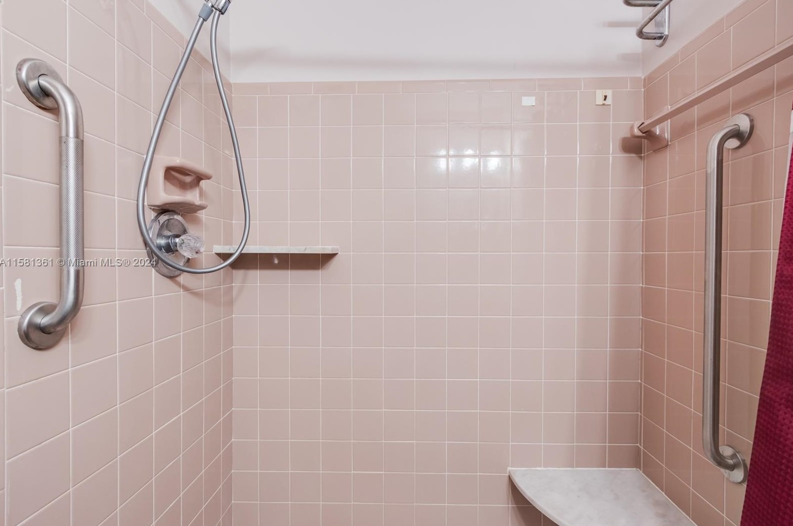 2131 53 Ave, Hollywood FL 33021-2336 exterior