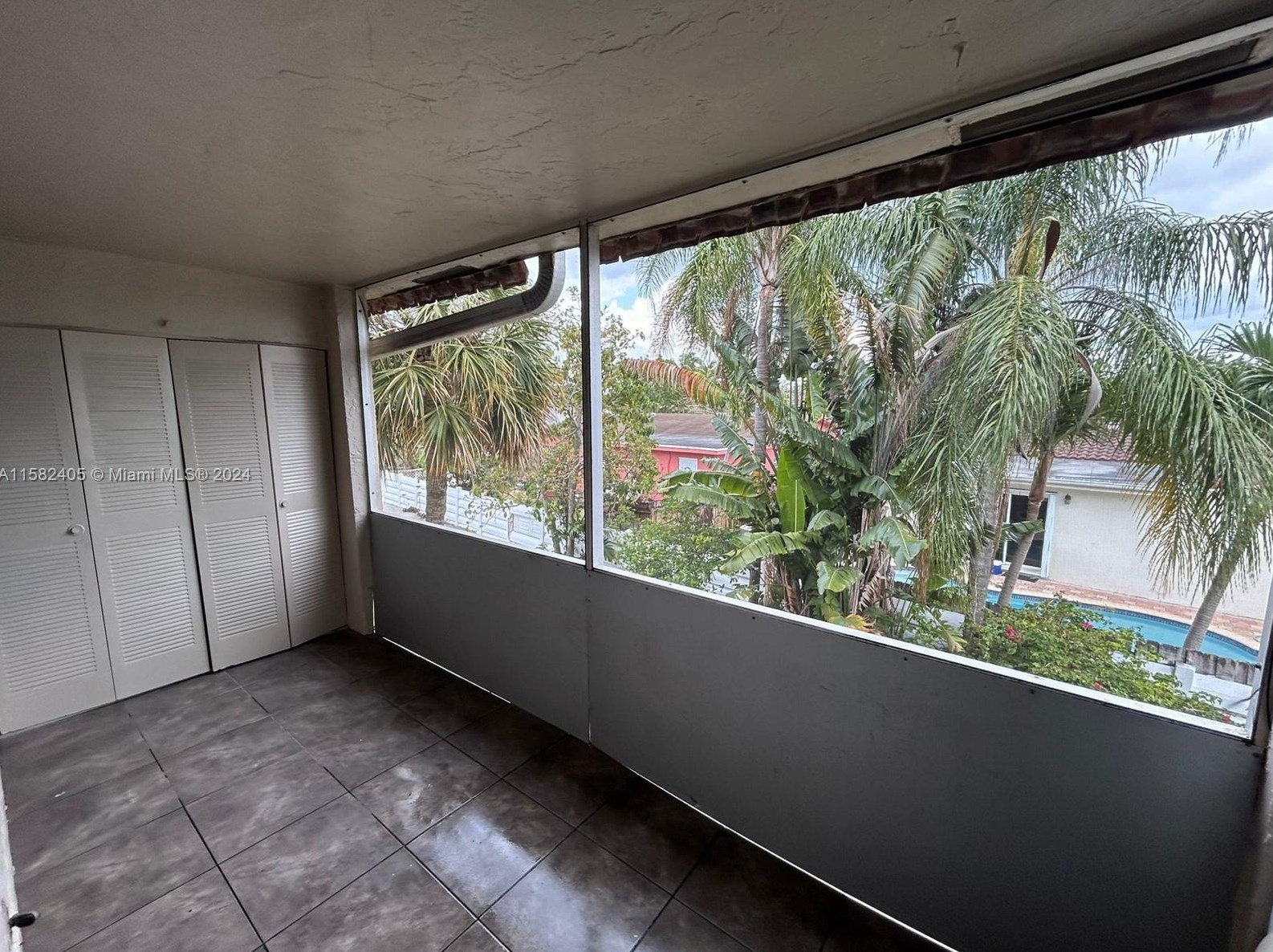 3777 78th Ave, Hollywood FL  33024-8317 exterior