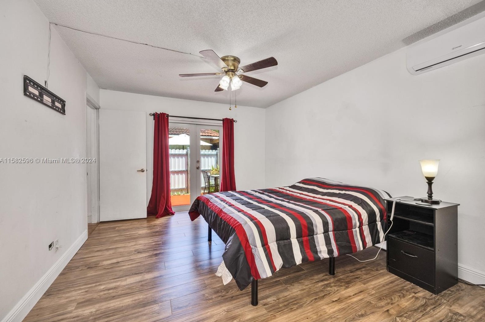 3437 Foxcroft Rd, Hollywood FL  33025-4169 exterior