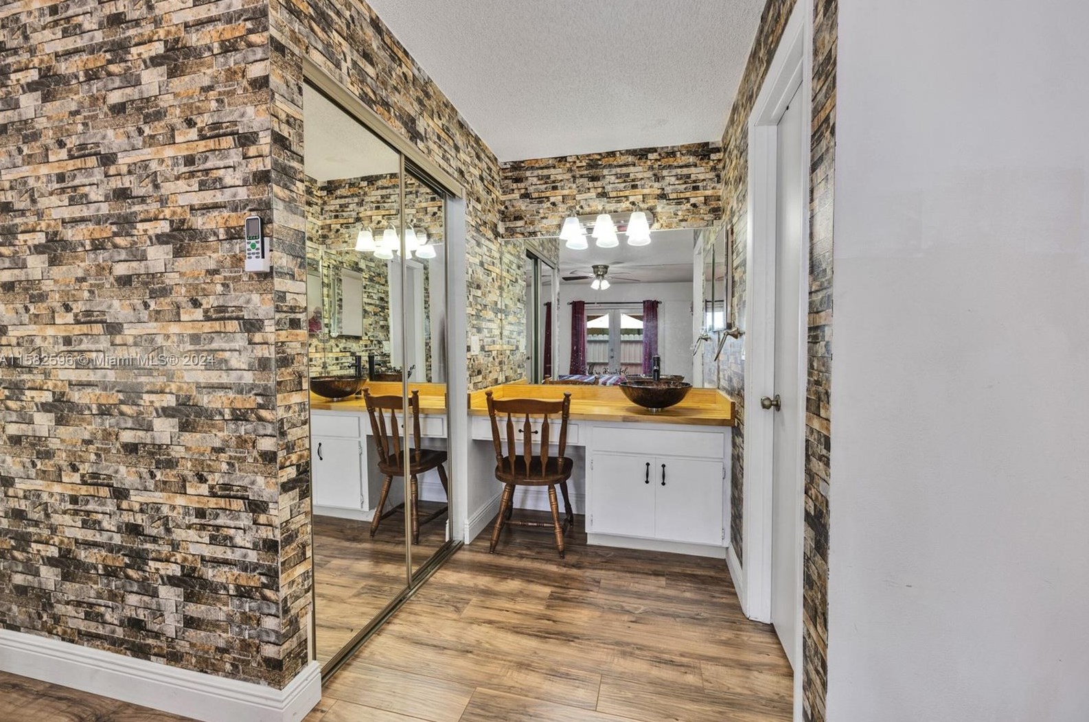 3437 Foxcroft Rd, Hollywood FL  33025-4169 exterior