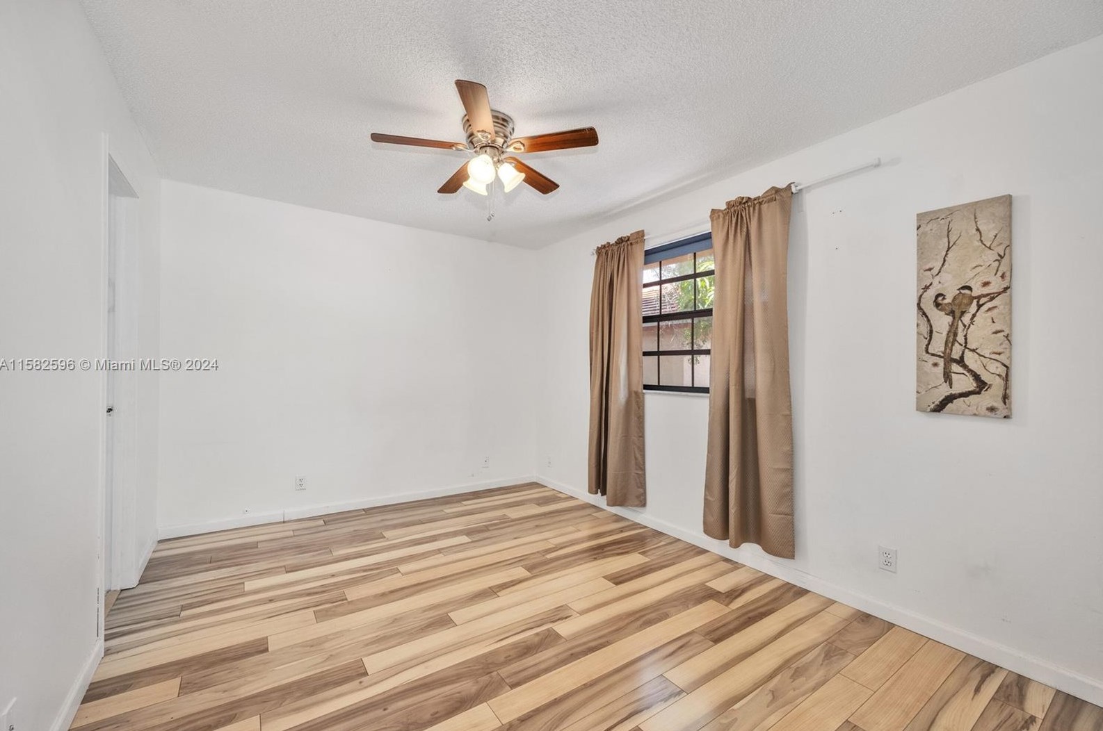 3437 Foxcroft Rd, Hollywood FL  33025-4169 exterior