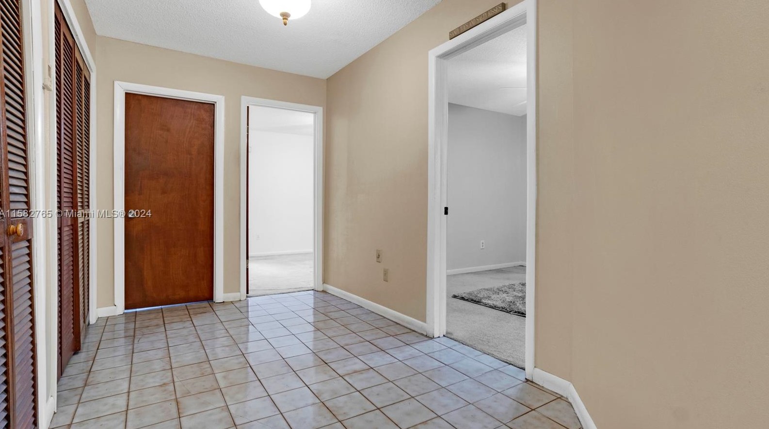 200 Melrose Dr, Miami FL 33166-5034 exterior