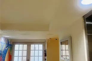 345 Ocean Dr, Miami Beach, FL 33139 - Photo 47