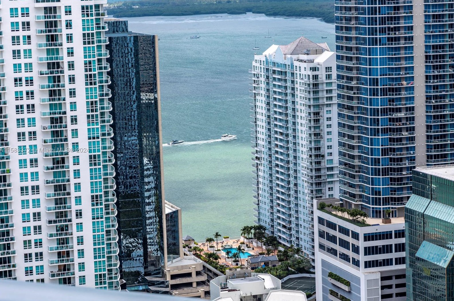 45 9th St, Miami FL  33132-1714 exterior