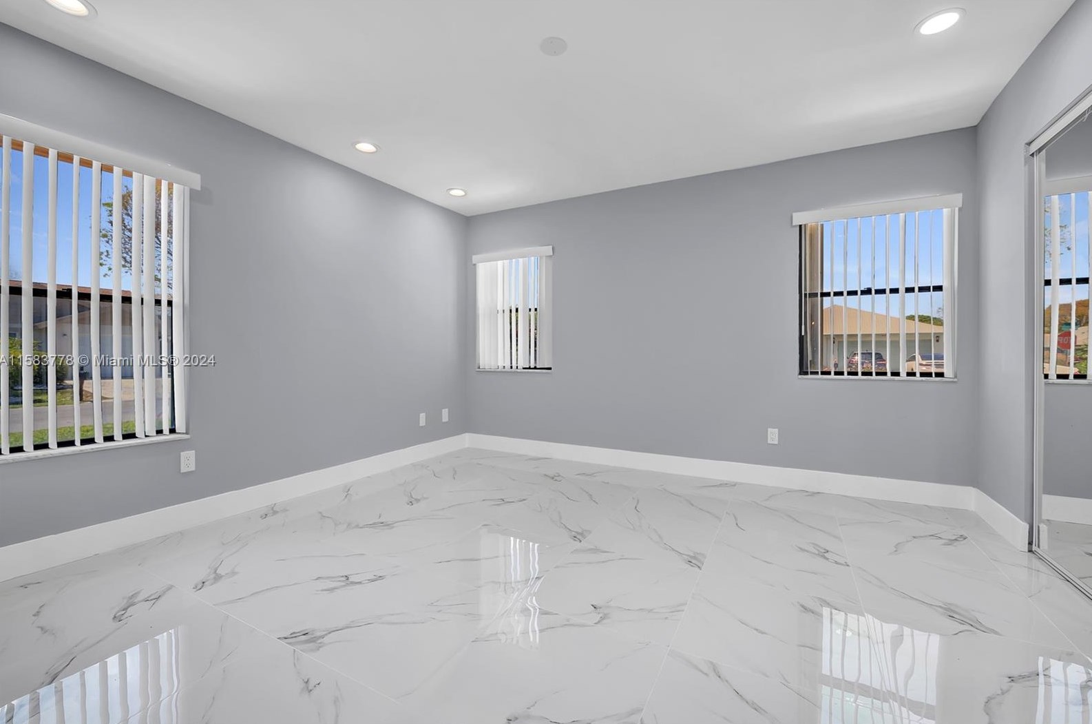 2622 13th St, Delray Beach FL  33445-1327 exterior