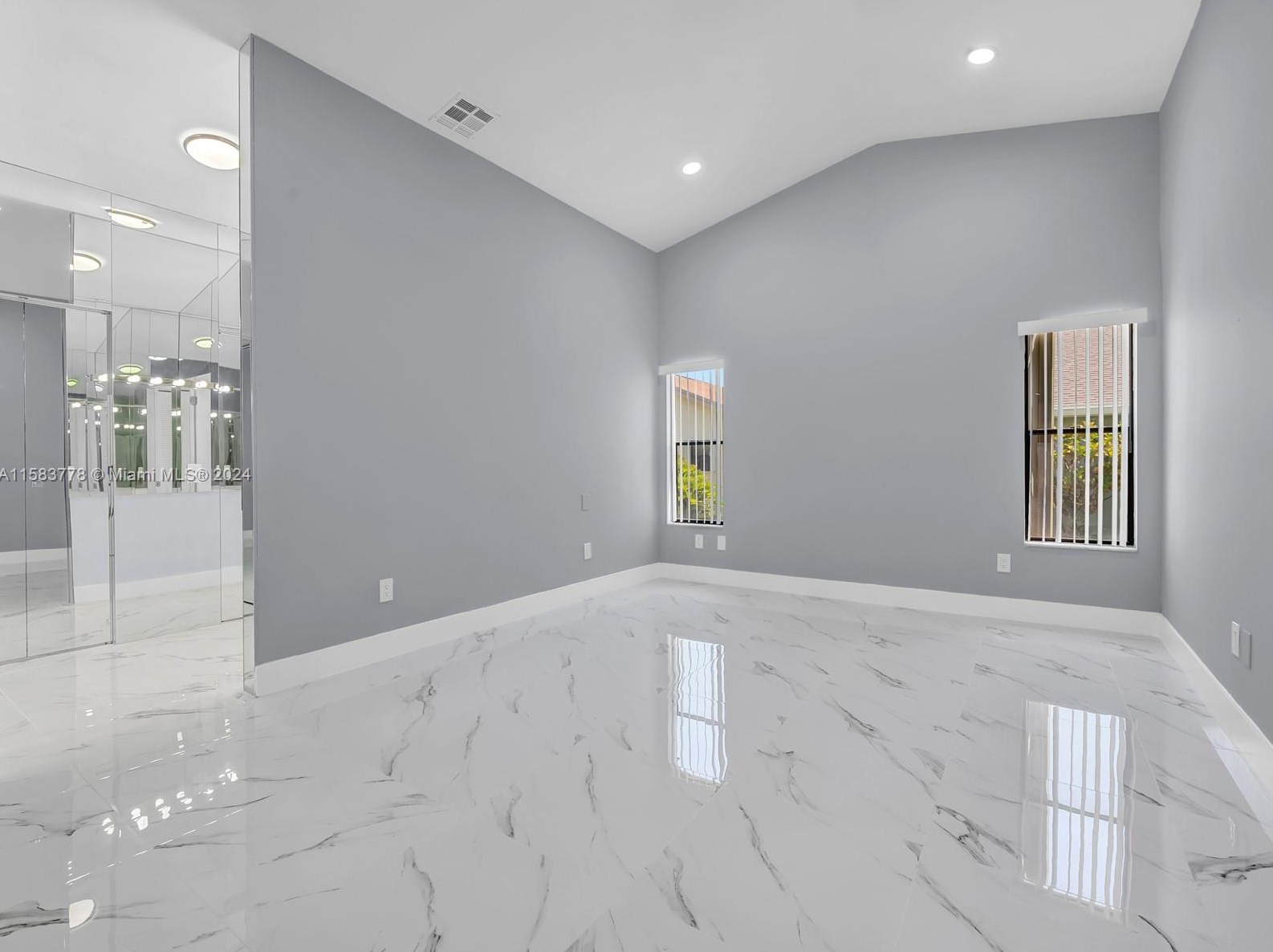 2622 13th St, Delray Beach FL  33445-1327 exterior