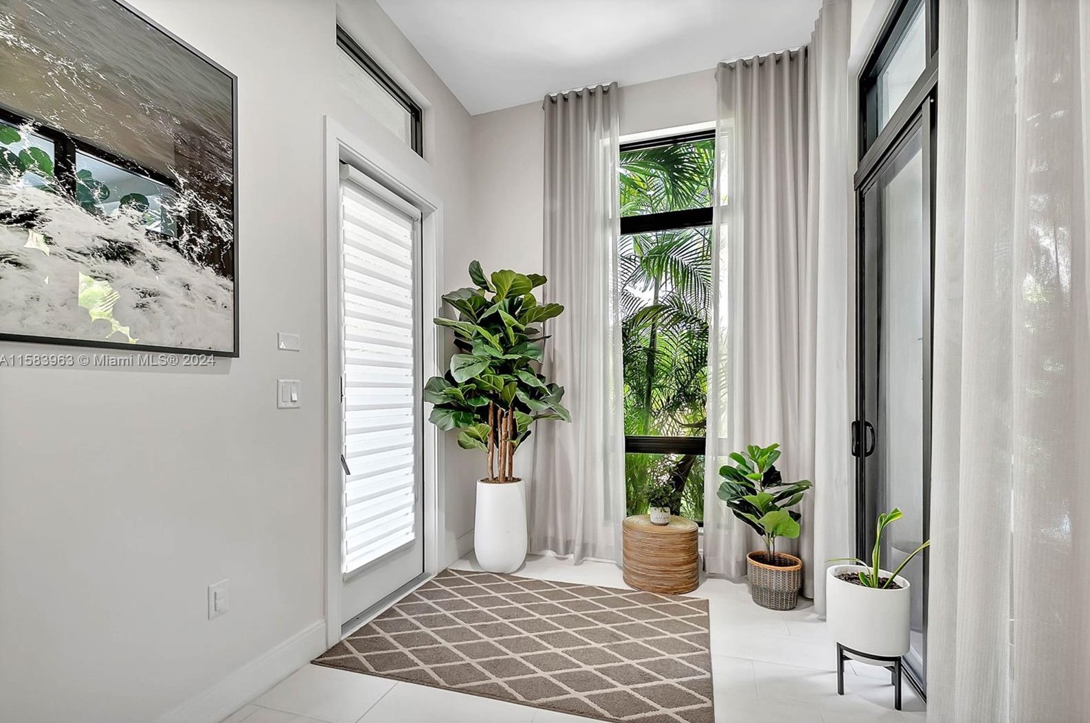 8175 48 Ter, Miami FL 33165-6120 exterior