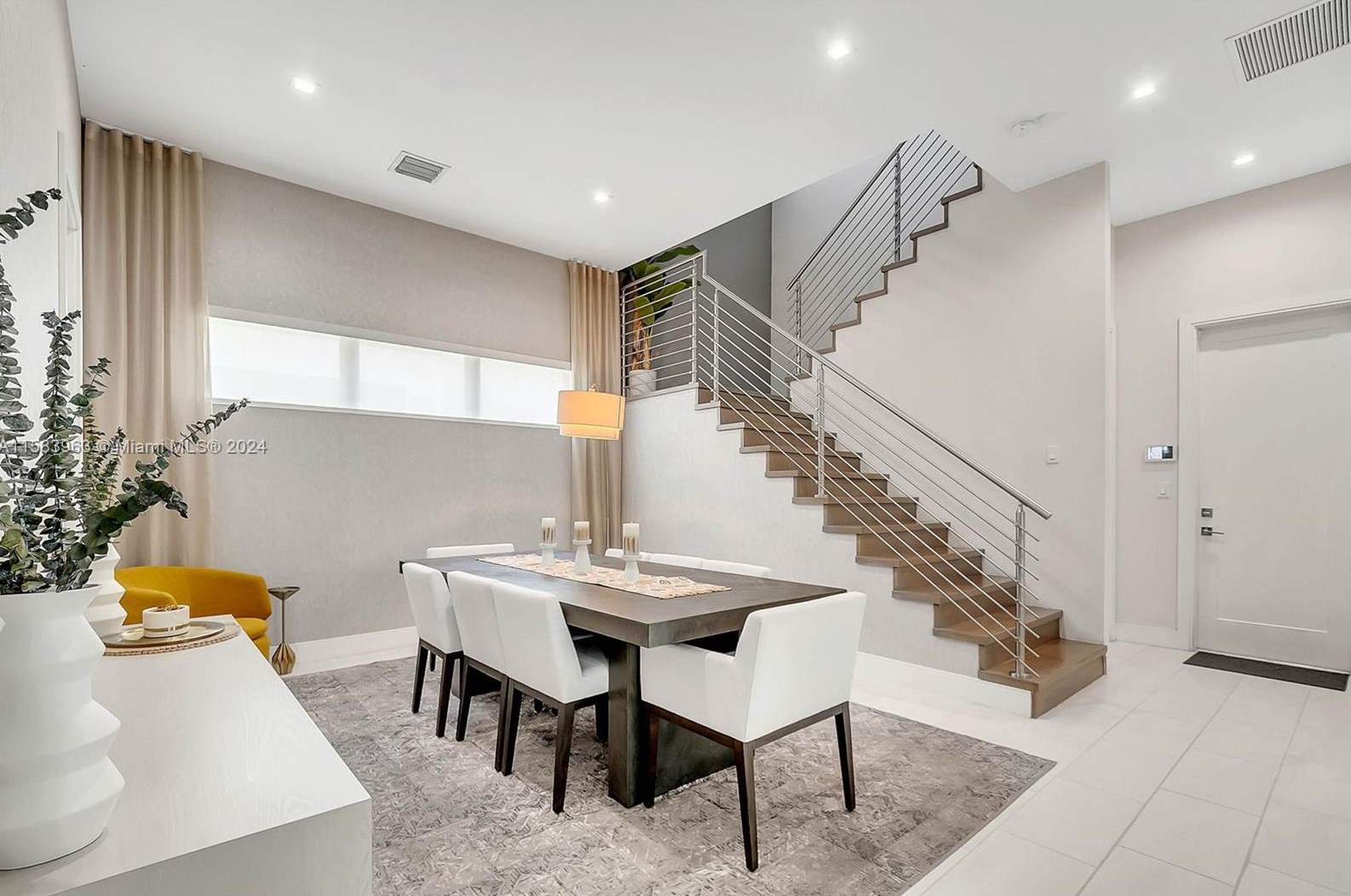 8175 48 Ter, Miami FL 33165-6120 exterior