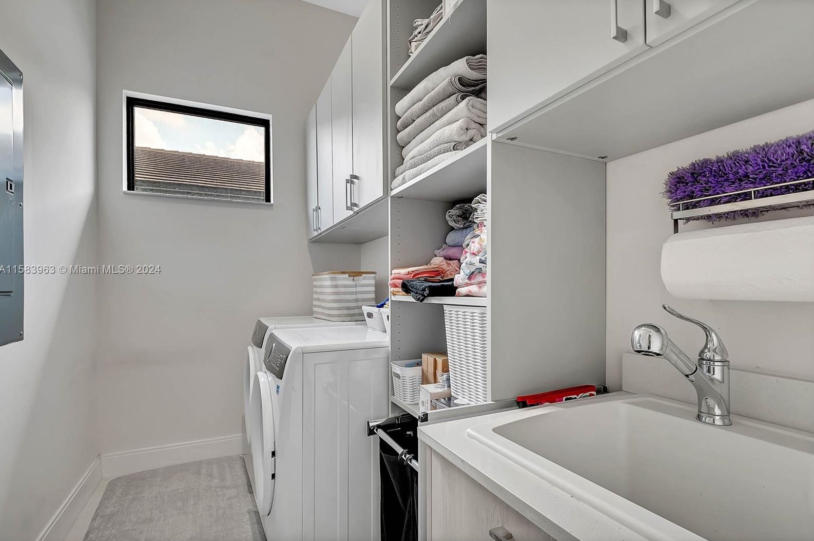 8175 48 Ter, Miami FL 33165-6120 exterior