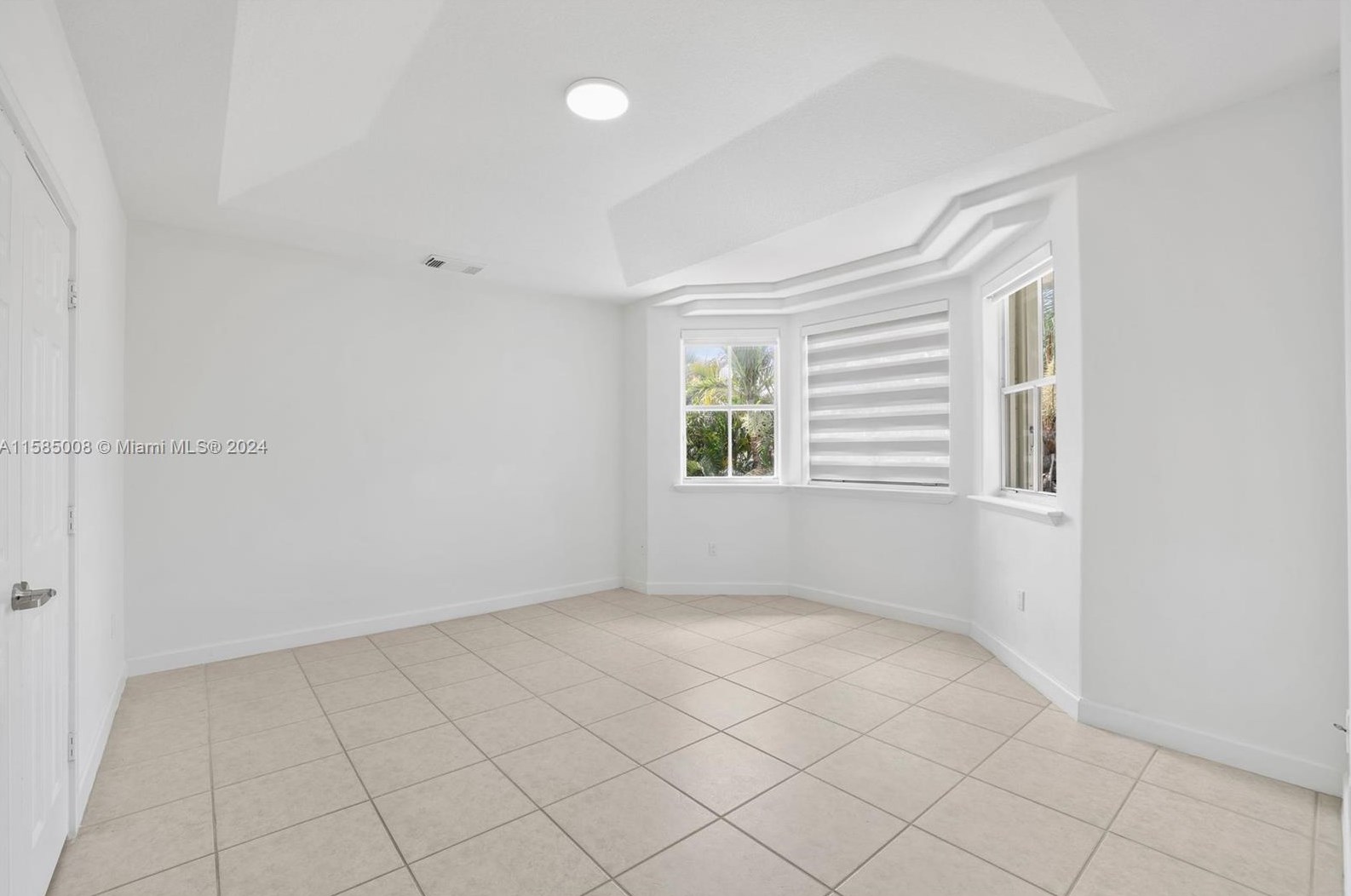 10970 48 Ter, Miami FL 33175-4328 exterior