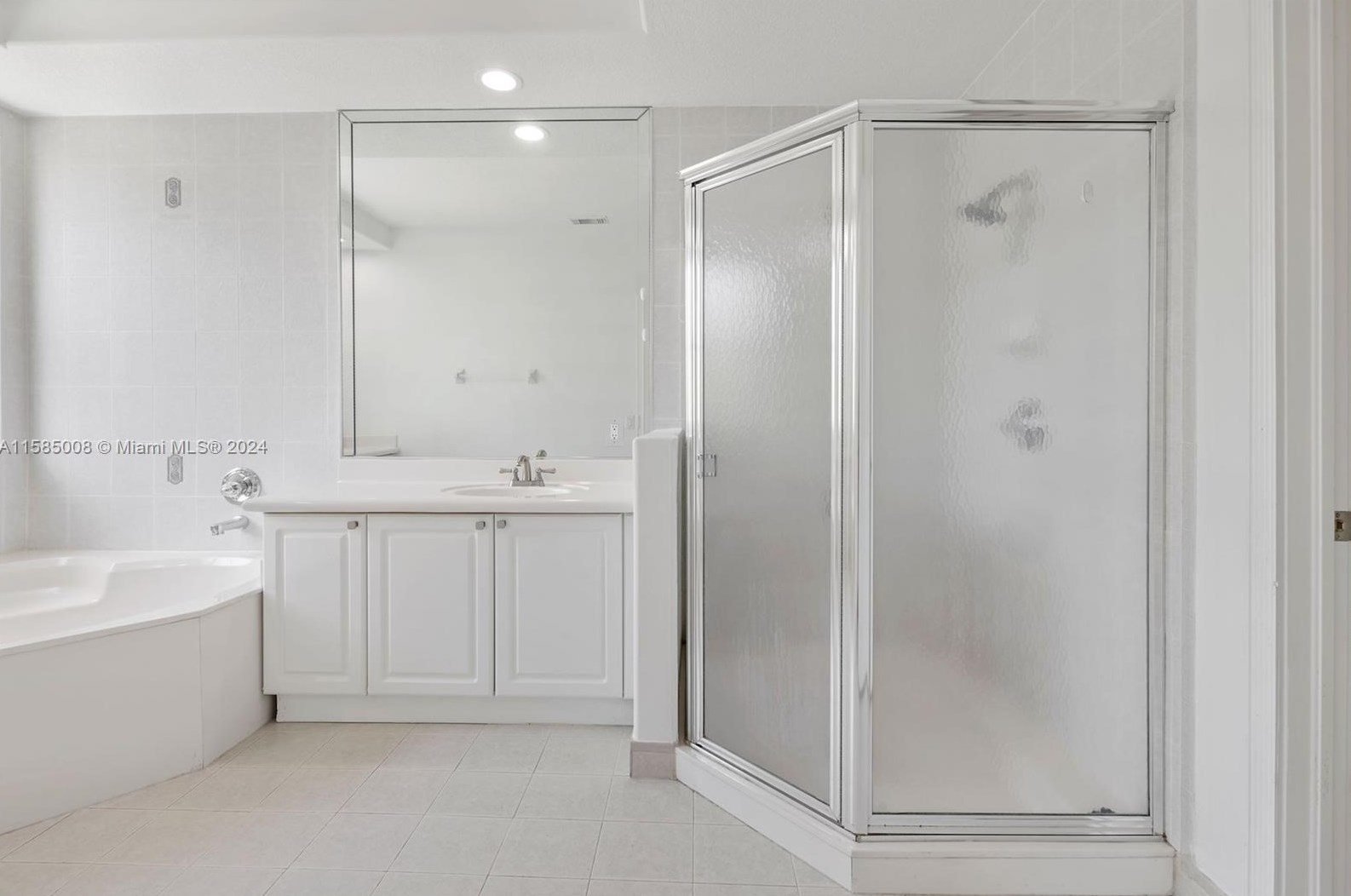 10970 48 Ter, Miami FL 33175-4328 exterior