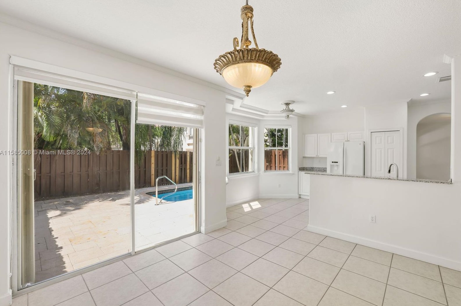 10970 48 Ter, Miami FL 33175-4328 exterior