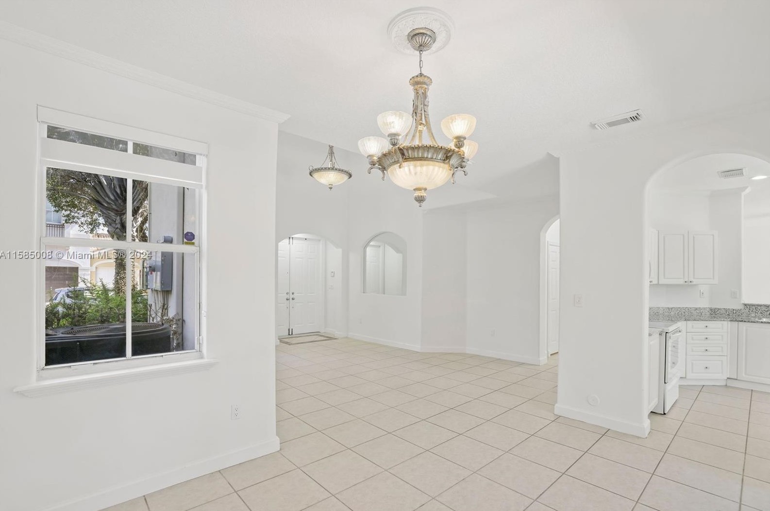 10970 48 Ter, Miami FL 33175-4328 exterior