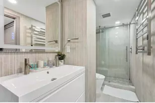 4001 S Ocean Dr, Hollywood, FL 33019 - Photo 17