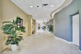 4001 S Ocean Dr, Hollywood, FL 33019 - Photo 27