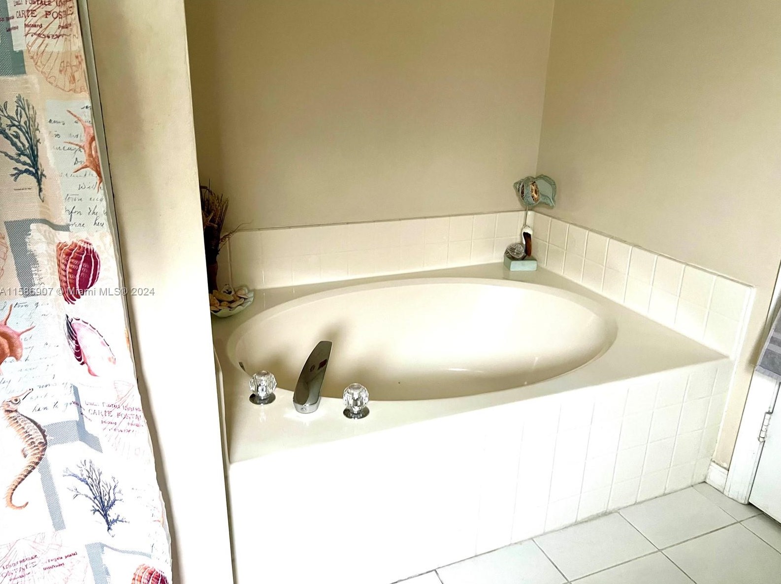 131 Friar St, Fort Pierce FL  34983-1564 exterior