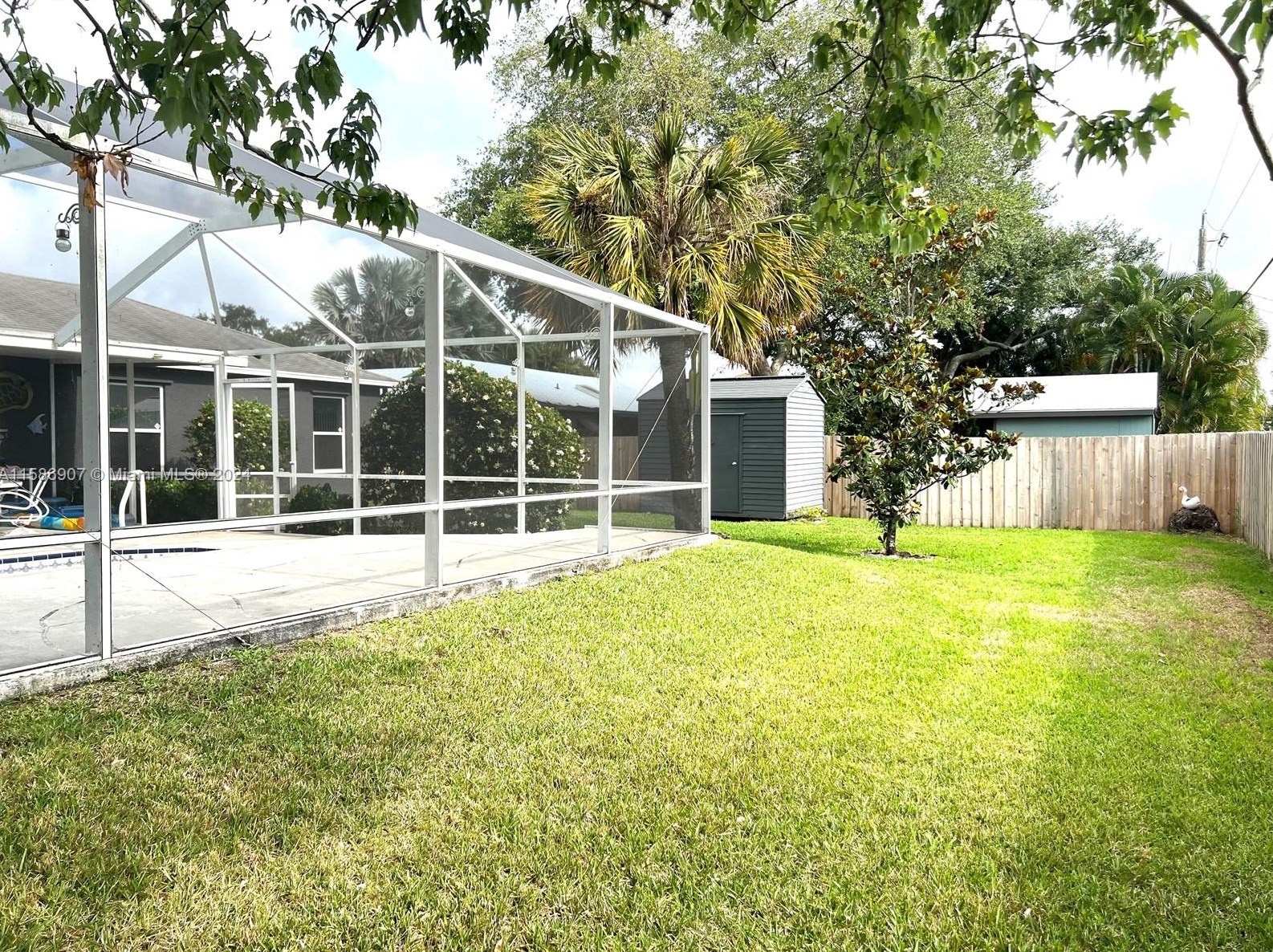 131 Friar St, Fort Pierce FL  34983-1564 exterior