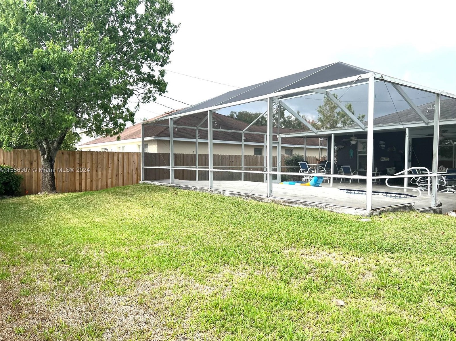 131 Friar St, Fort Pierce FL  34983-1564 exterior