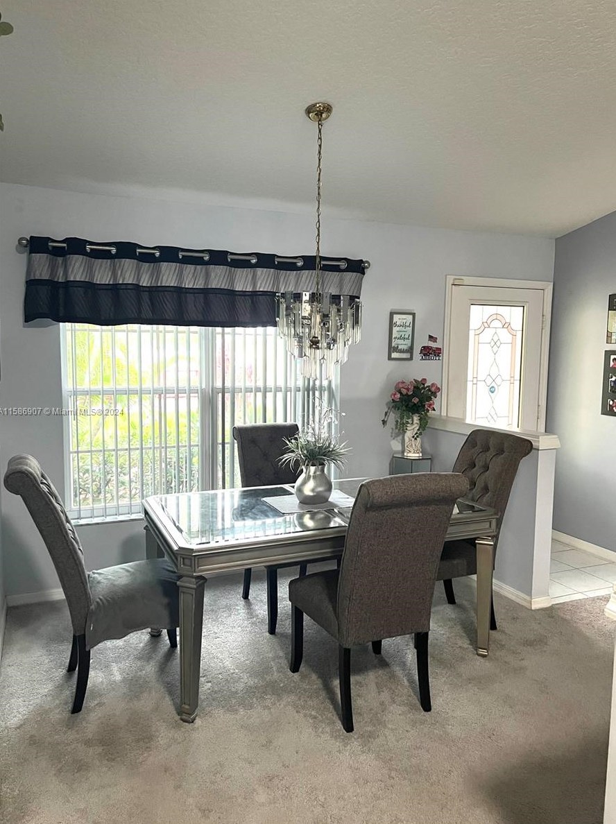 131 Friar St, Fort Pierce FL  34983-1564 exterior