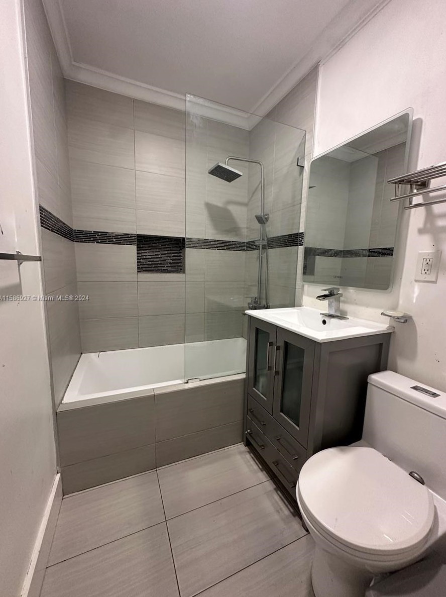 1300 134 St, Miami FL 33161-4352 exterior