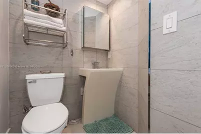 2301 Collins Ave #1111, Miami Beach, FL 33139 - Photo 21