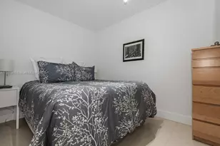 2301 Collins Ave, Miami Beach, FL 33139 - Photo 17