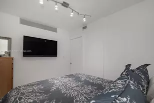 2301 Collins Ave, Miami Beach, FL 33139 - Photo 19