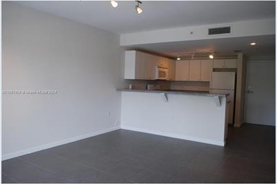 2740 SW 28th Ter #207 - Photo 1