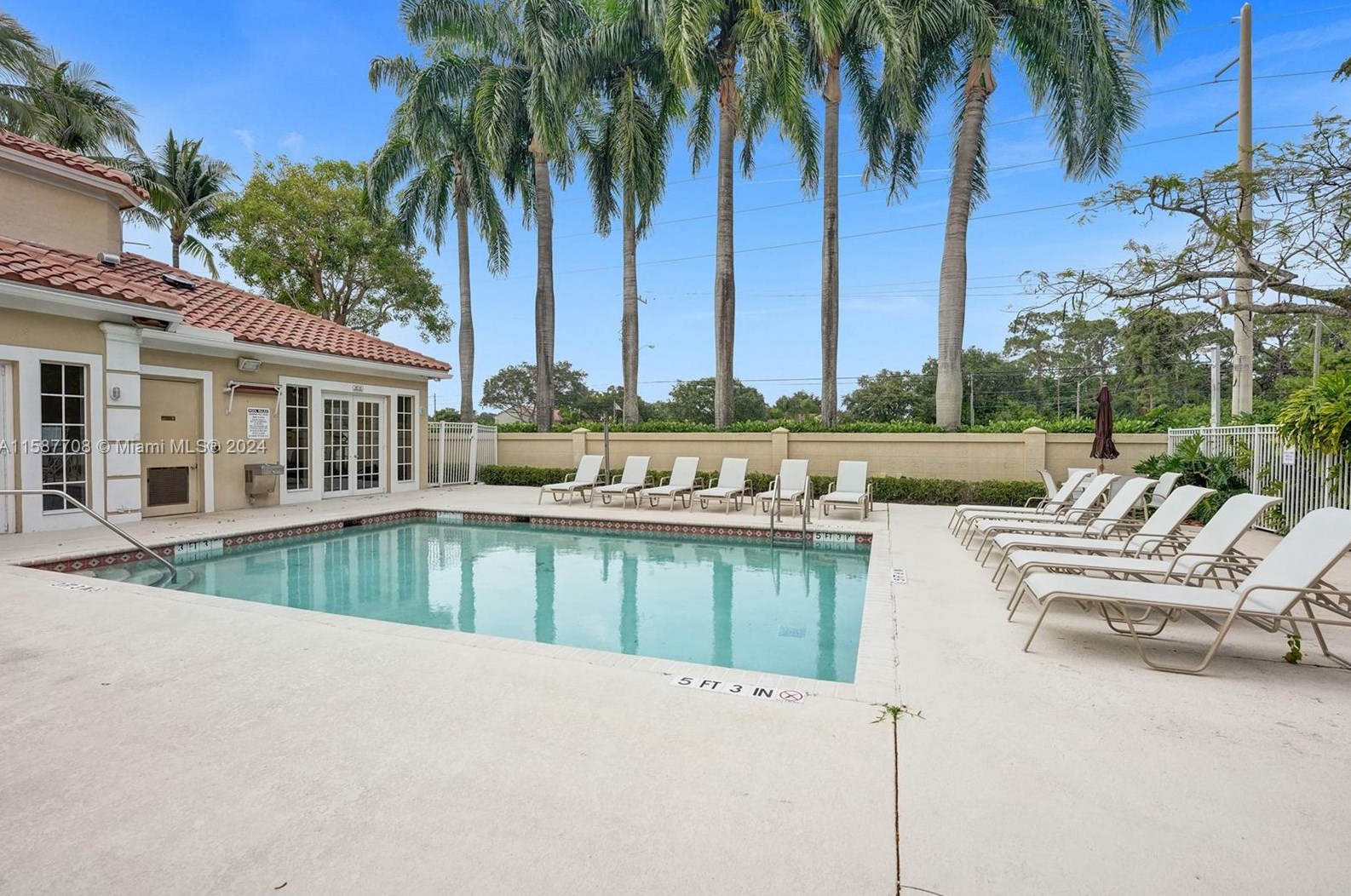 9624 Vineyard Ct, Boca Raton FL 33428-4346 exterior